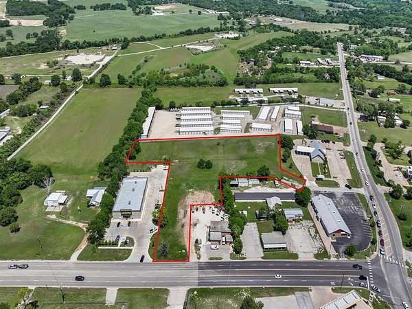 4.29 Acres of Commercial Land for Sale in Granbury, Texas