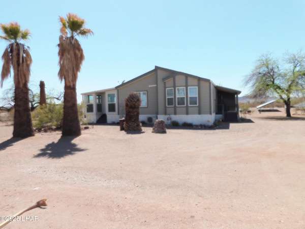 10 Acres of Land with Home for Sale in Bouse, Arizona