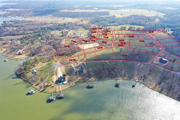 1.49 Acres of Residential Land for Sale in Pittsburg, Texas