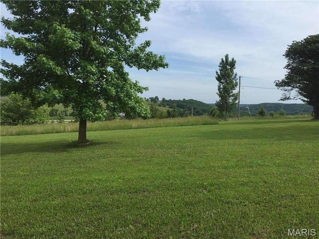 1 Acre of Residential Land for Sale in Waynesville, Missouri