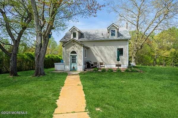 2.1 Acres of Residential Land with Home for Sale in Millstone Township, New Jersey