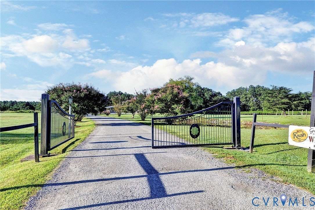 136 Acres of Improved Agricultural Land for Sale in Kilmarnock, Virginia