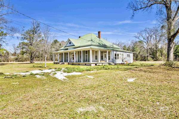 4 Acres of Improved Mixed-Use Land for Sale in Stockton, Alabama