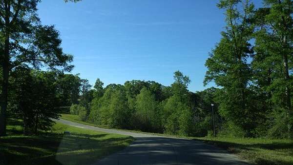 6 Acres of Residential Land for Sale in Poplarville, Mississippi