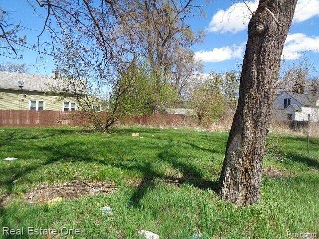 0.08 Acres of Residential Land for Sale in Hamtramck, Michigan