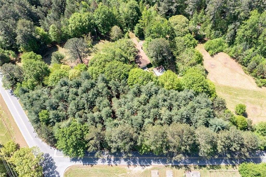 10.1 Acres of Recreational Land for Sale in Powder Springs, Georgia