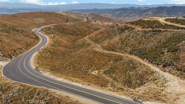 20.4 Acres of Land for Sale in Castaic, California