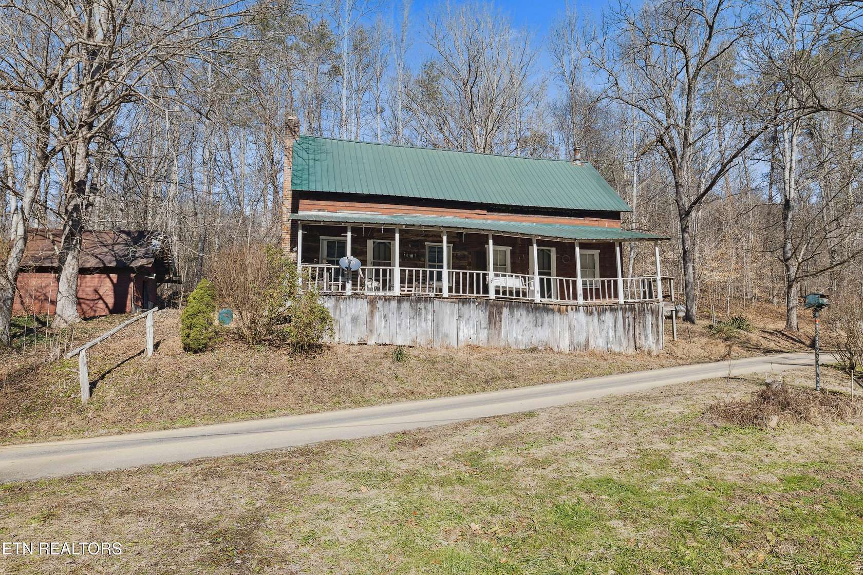 34 Acres of Recreational Land with Home for Sale in Seymour, Tennessee