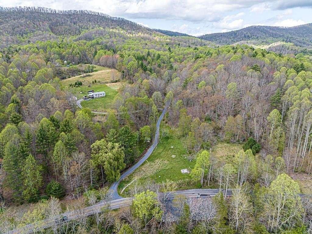 36 Acres of Recreational & Residential Land for Sale in Damascus, Virginia
