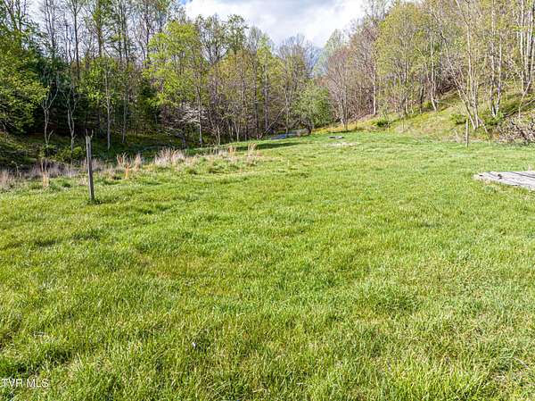 36 Acres of Recreational Land for Sale in Damascus, Virginia