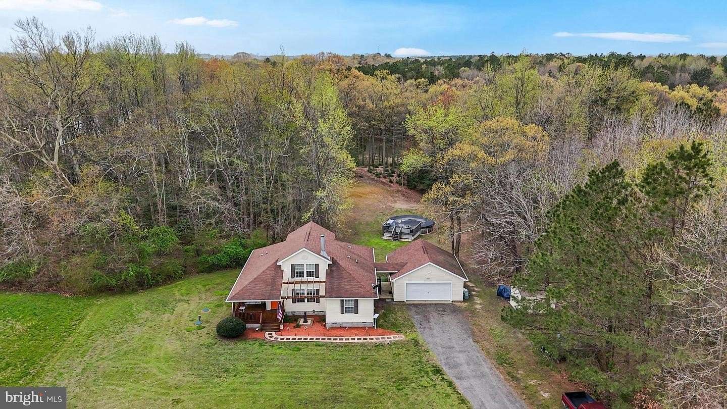 2.34 Acres of Residential Land with Home for Sale in Montross, Virginia