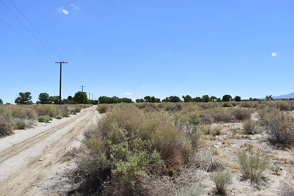 0.93 Acres of Residential Land for Sale in Sun Village, California
