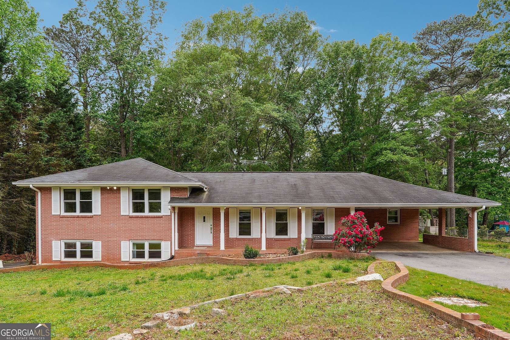 2.5 Acres of Residential Land with Home for Sale in Lilburn, Georgia