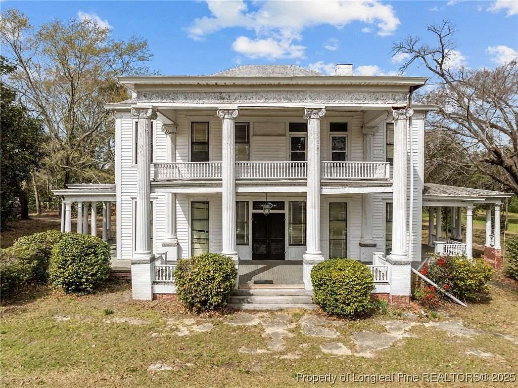 3.59 Acres of Residential Land with Home for Sale in Red Springs, North Carolina