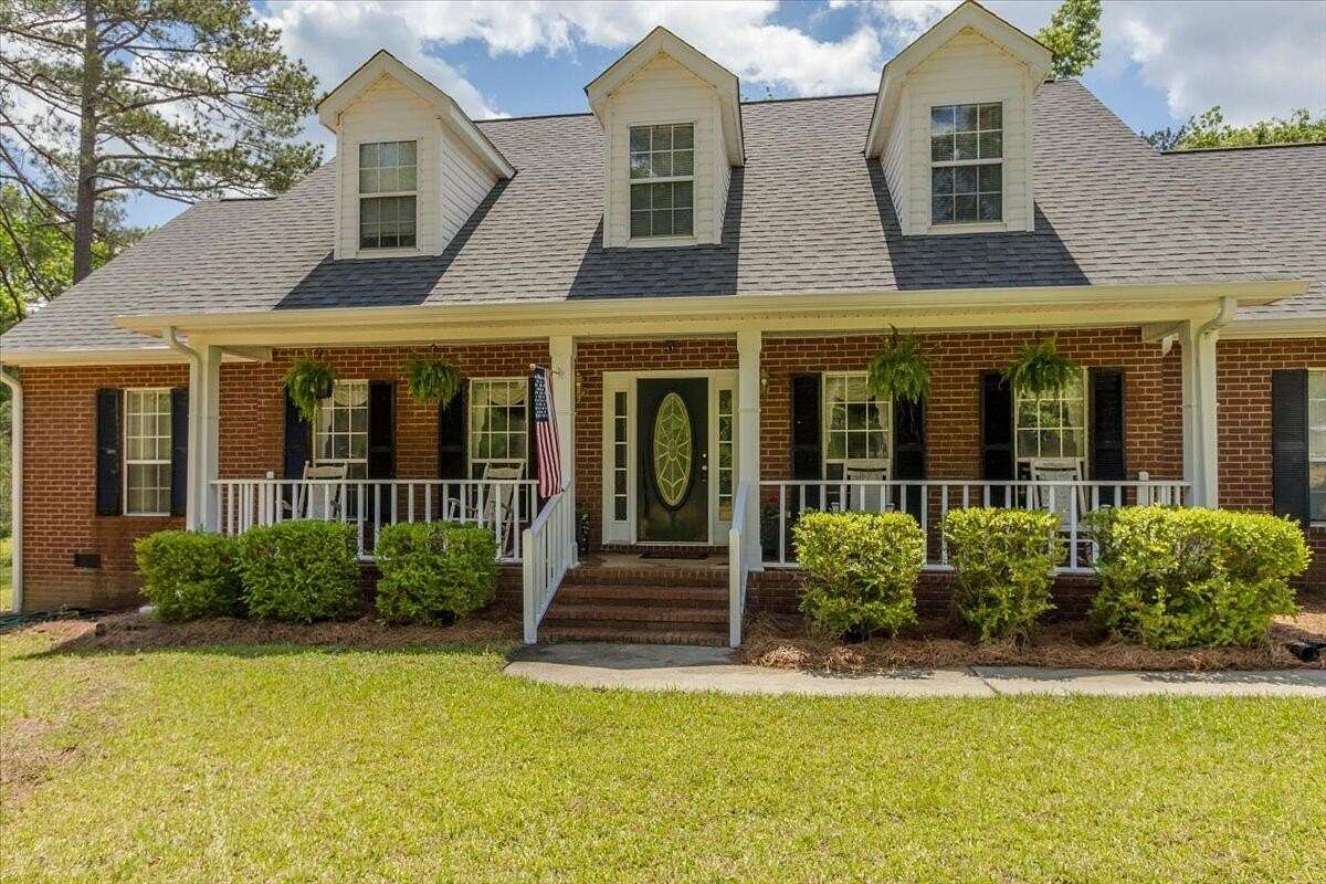 5.6 Acres of Residential Land with Home for Sale in Evans, Georgia