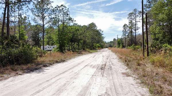 0.23 Acres of Residential Land for Sale in Interlachen, Florida