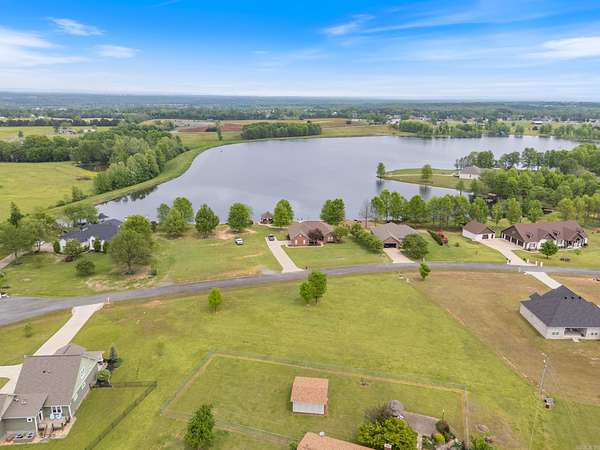 1 Acre of Residential Land for Sale in Greenbrier, Arkansas