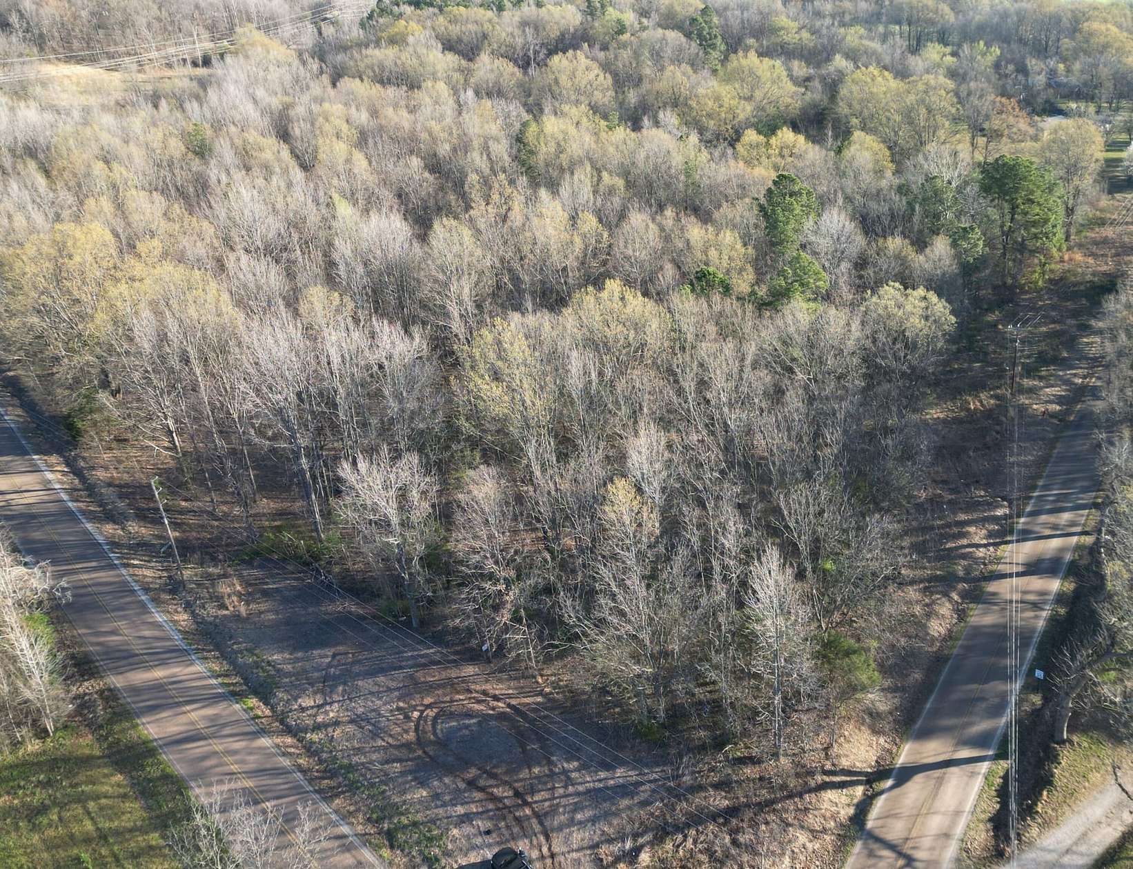 10 Acres of Land for Sale in Brighton, Tennessee