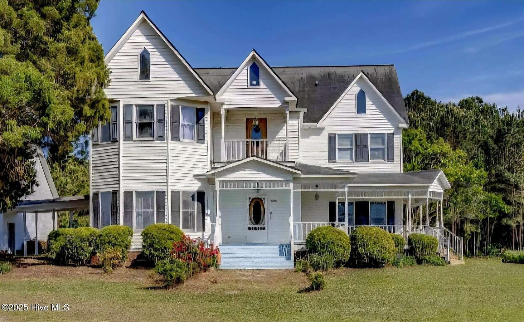 2 Acres of Residential Land with Home for Sale in Washington, North Carolina