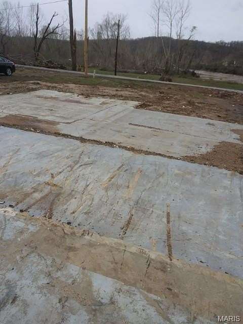 0.3 Acres of Residential Land for Sale in Piedmont, Missouri