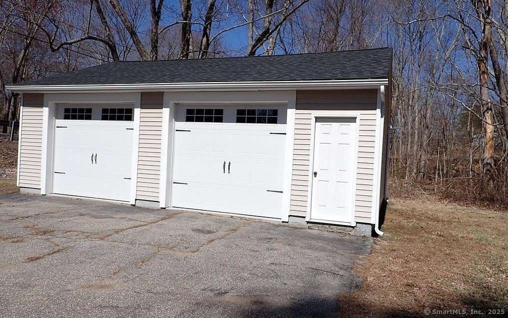 0.3 Acres of Residential Land for Sale in Mansfield Town, Connecticut