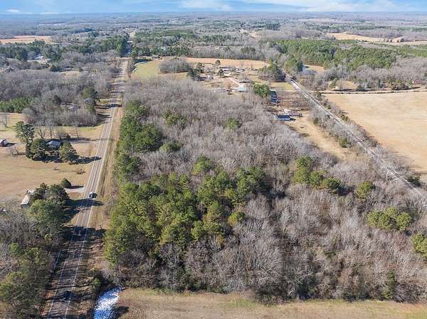 10 Acres of Land for Sale in Bruceton, Tennessee