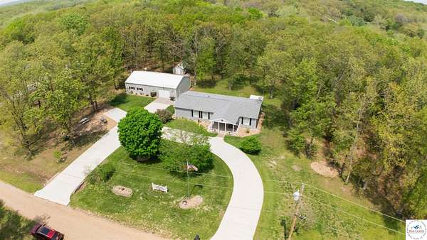 5.46 Acres of Residential Land with Home for Sale in Warsaw, Missouri
