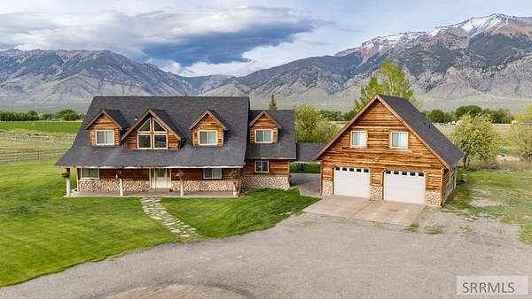 40 Acres of Agricultural Land with Home for Sale in Moore, Idaho