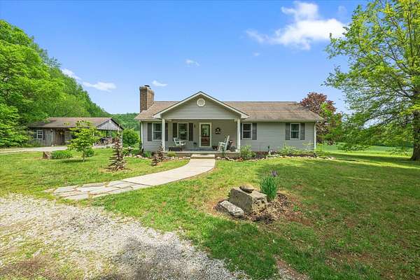 10.4 Acres of Land with Home for Sale in Albany, Kentucky