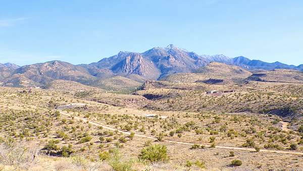 13.6 Acres of Land for Sale in Kingman, Arizona