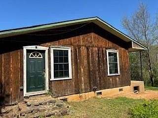 8 Acres of Residential Land with Home for Sale in Alpena, Arkansas