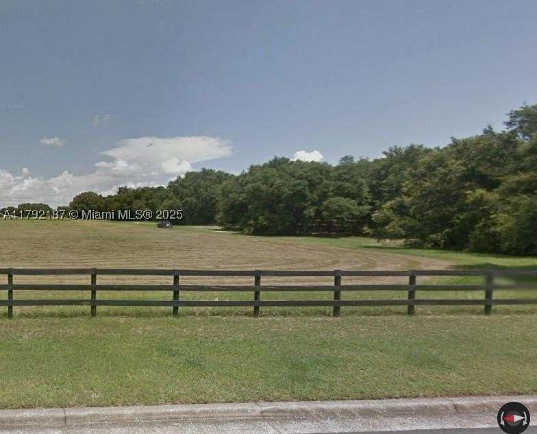 0.25 Acres of Residential Land for Sale in Lady Lake, Florida