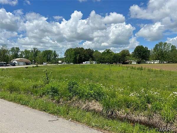 1.48 Acres of Land for Sale in Poplar Bluff, Missouri