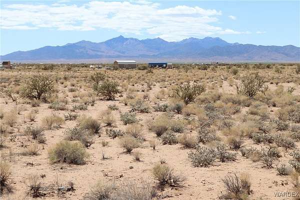 1.33 Acres of Land for Sale in Kingman, Arizona