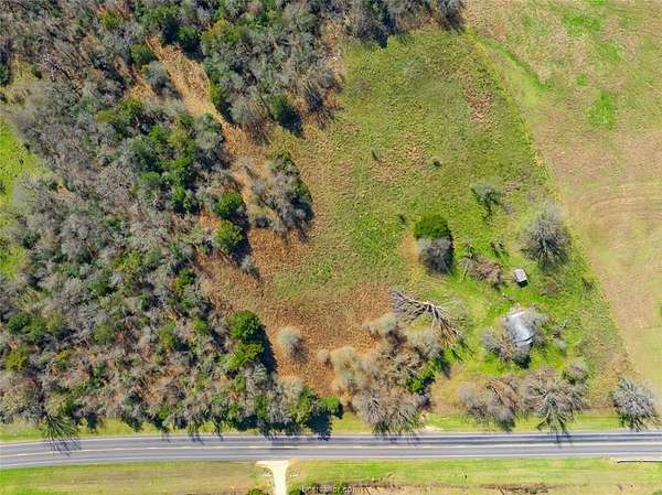 1 Acre of Land for Sale in Cameron, Texas