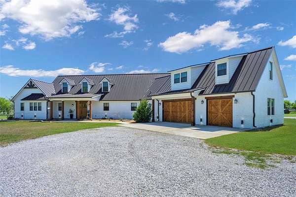 3.9 Acres of Residential Land with Home for Sale in Krum, Texas