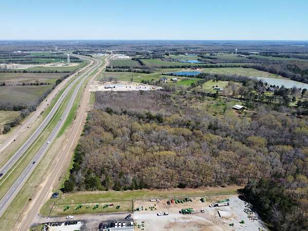 4.13 Acres of Commercial Land for Sale in Columbus, Mississippi