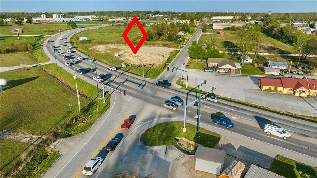 1.47 Acres of Commercial Land for Sale in Siloam Springs, Arkansas