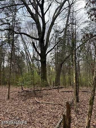5 Acres of Land for Sale in Athens, Tennessee
