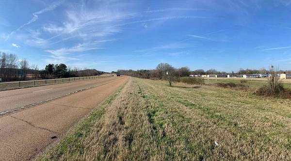 65 Acres of Land for Sale in New Albany, Mississippi