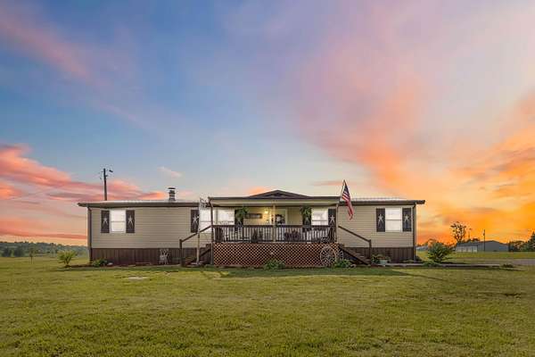 10.6 Acres of Land with Home for Sale in Eubank, Kentucky