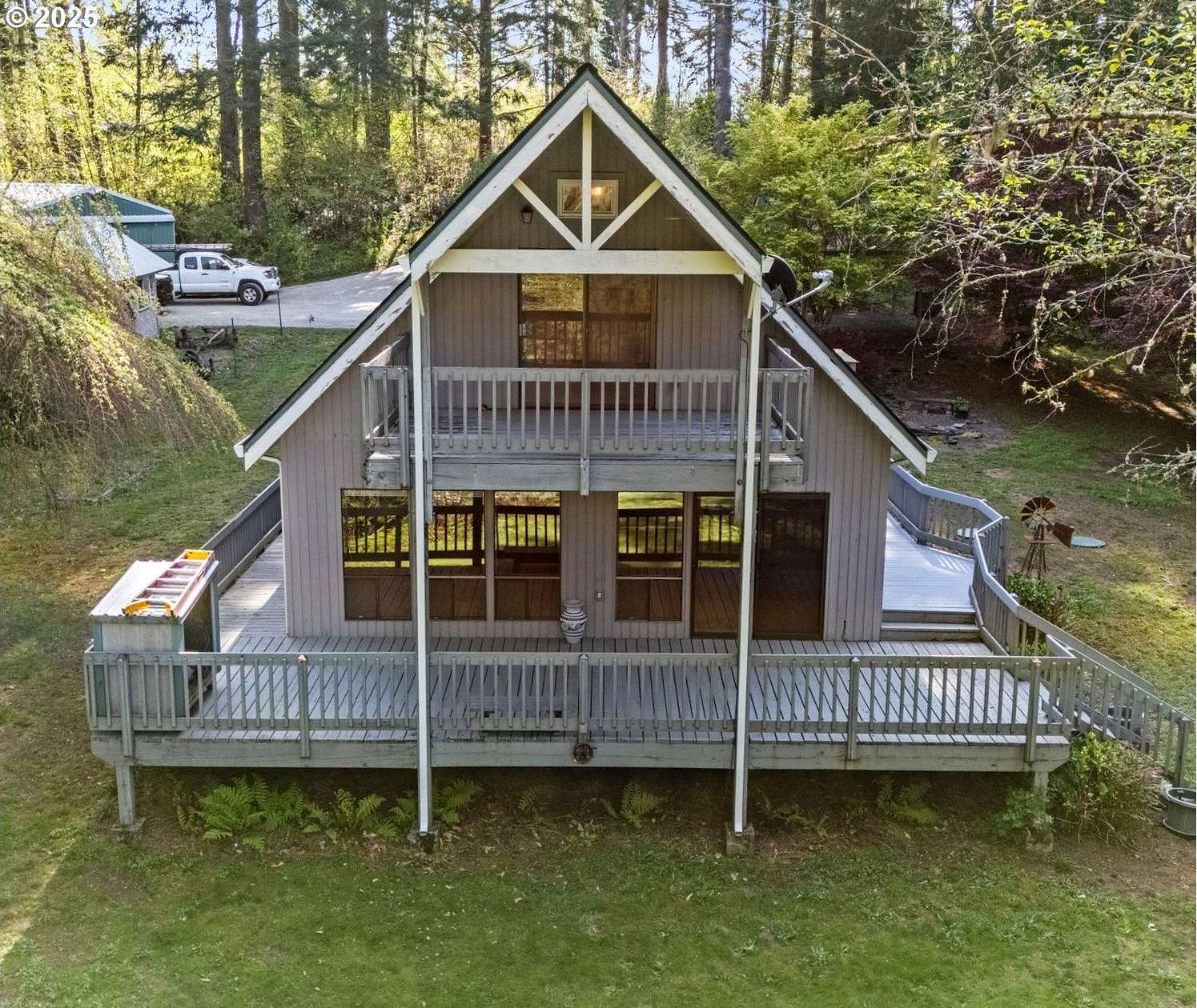 8 Acres of Residential Land with Home for Sale in Amboy, Washington