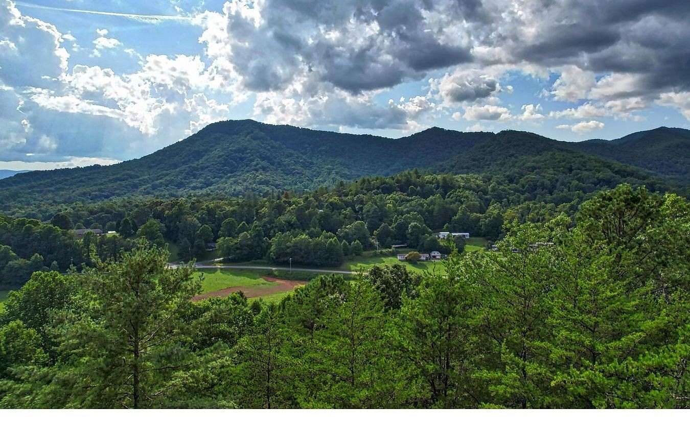 1 Acre of Land for Sale in Hiawassee, Georgia