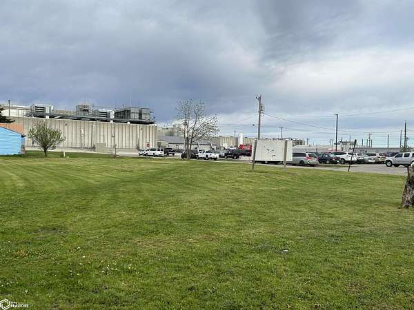 0.24 Acres of Land for Sale in Marshalltown, Iowa
