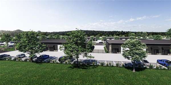 5.35 Acres of Improved Commercial Land for Sale in Waterloo, Iowa