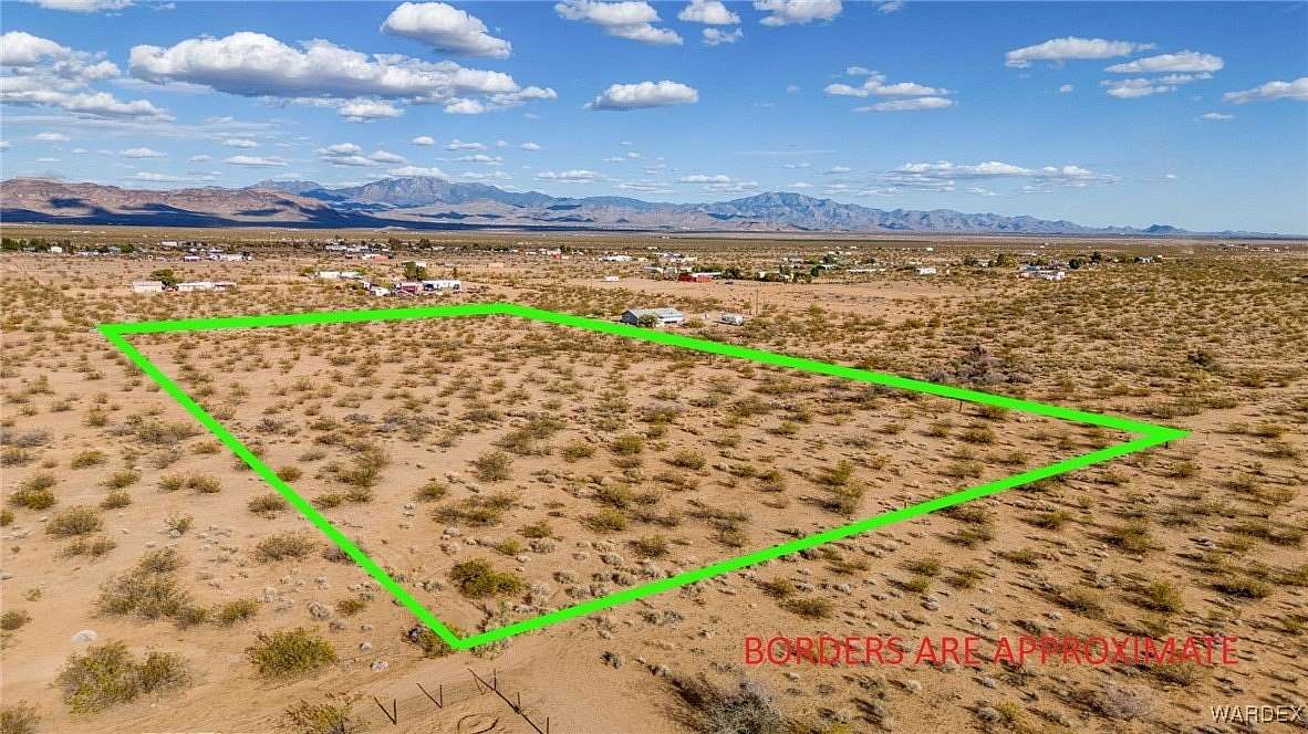 4.77 Acres of Land for Sale in Golden Valley, Arizona