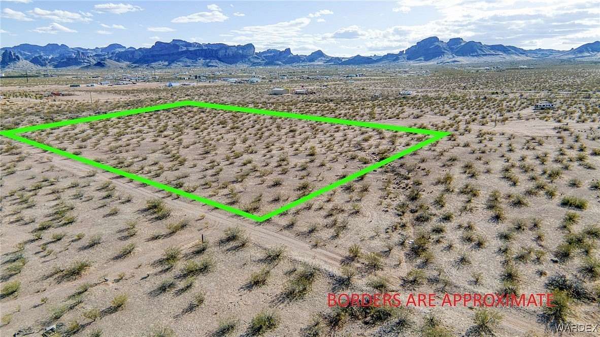 2.35 Acres of Residential Land for Sale in Golden Valley, Arizona