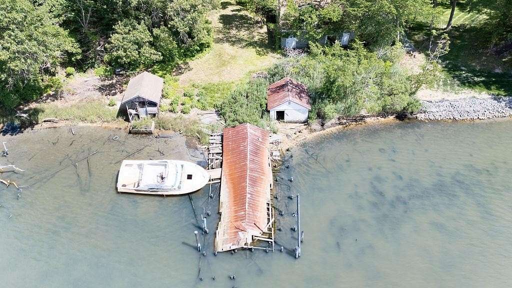 1.47 Acres of Residential Land for Sale in Montross, Virginia