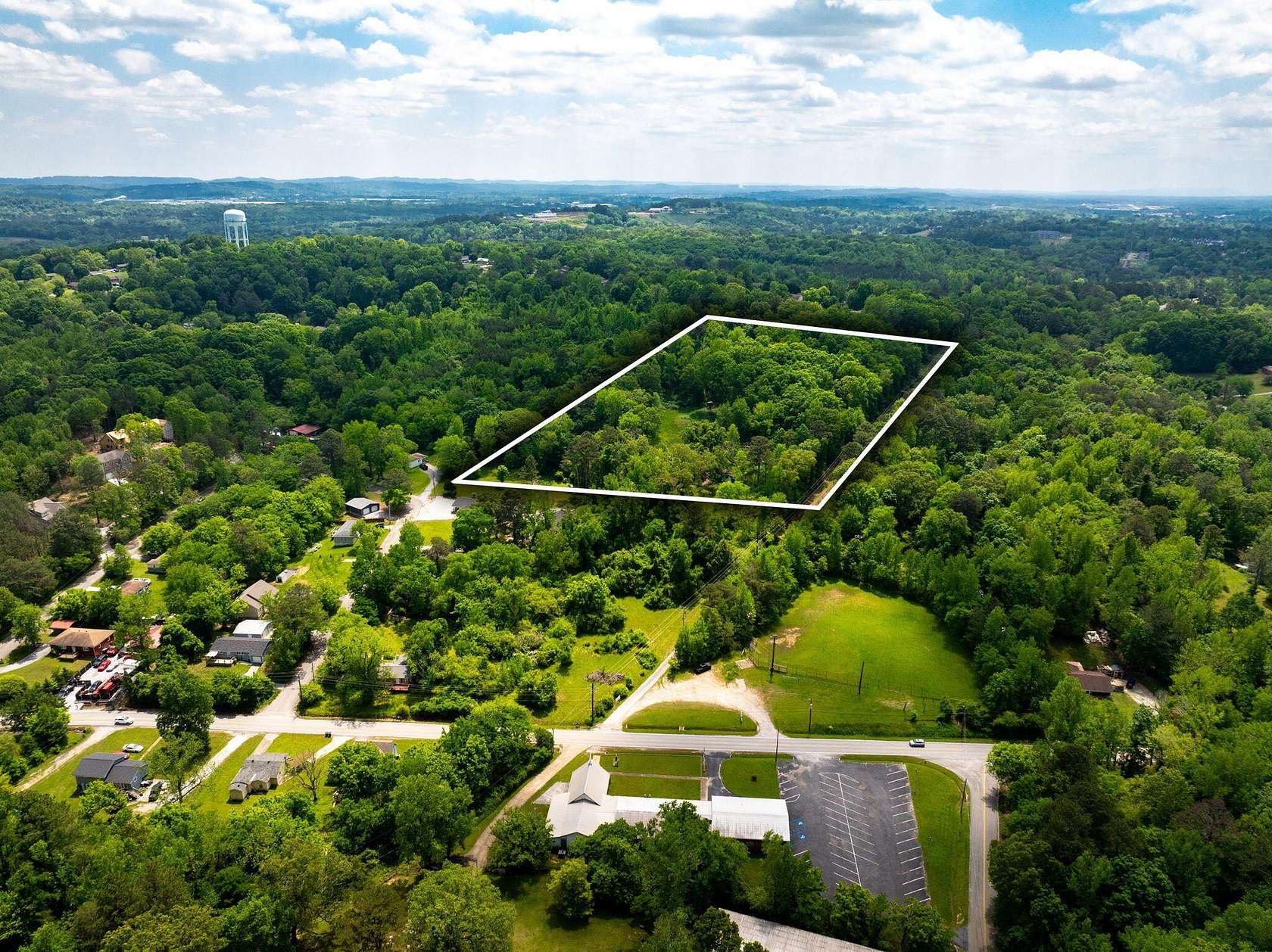 10 Acres of Residential Land for Sale in Chattanooga, Tennessee