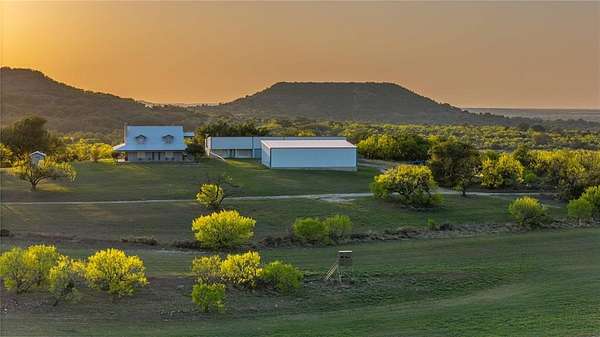 935 Acres of Land for Sale in Comanche, Texas